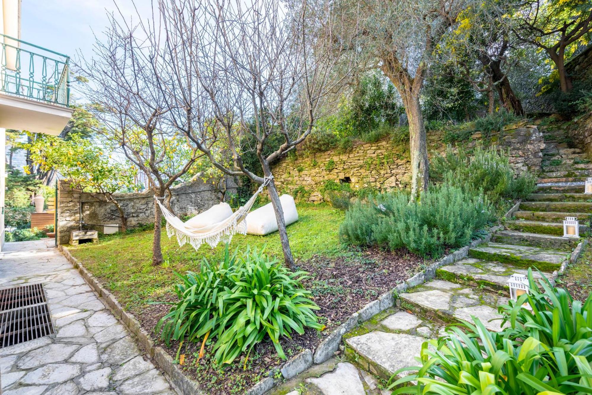 Macera Con Palestra E Golf Reste Italy * Rapallo